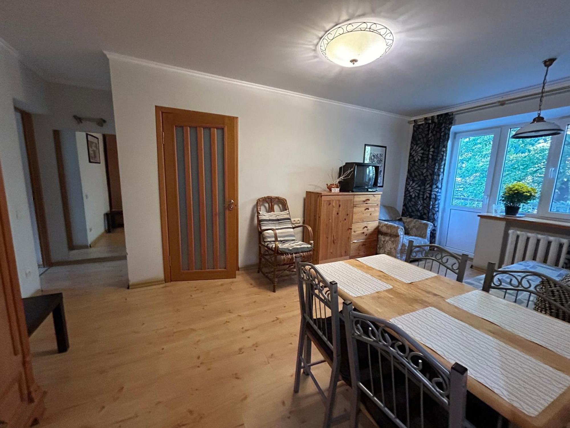 Three Bedroom Stepana Bandery Street Rivne Eksteriør billede