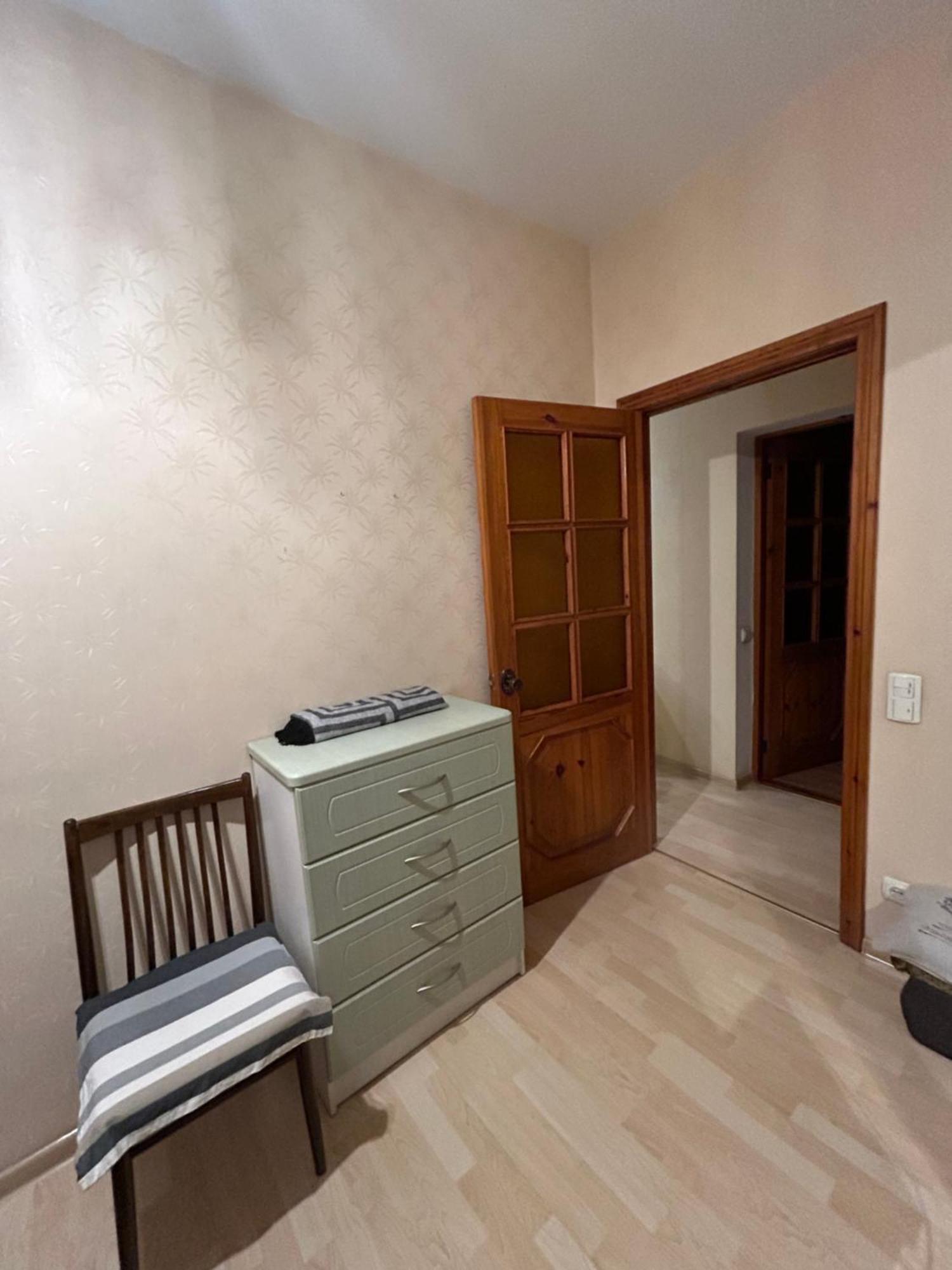 Three Bedroom Stepana Bandery Street Rivne Eksteriør billede