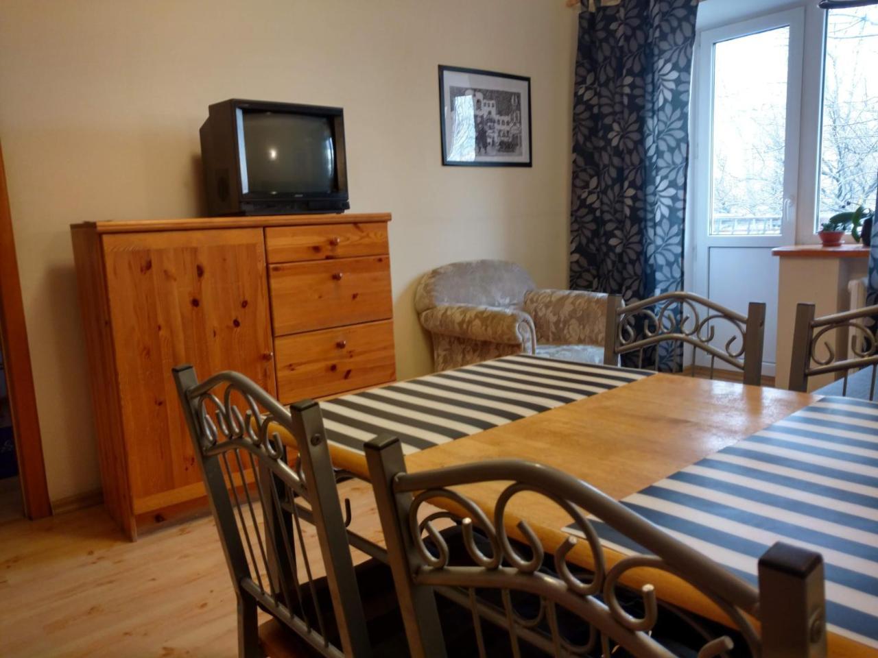 Three Bedroom Stepana Bandery Street Rivne Eksteriør billede